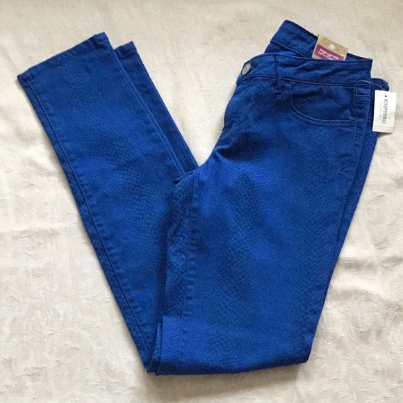 NWT Aeropostale Jeans - Picture 1 of 2